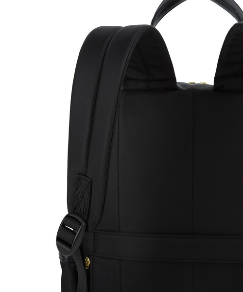 PROGRES(プログレ)の「リュックサック アリューヴ 18L A4サイズ 14インチPC フロントポケット 20204(バックパック/リュック・レディース・チャコールグレー/グレイッシュベージュ/ブラック・FREE)」の17枚目の写真