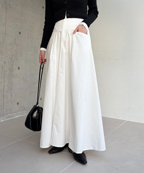 CAPRICIEUX LE'MAGE（カプリシューレマージュ）の「【低身長サイズあり】切替コットンフレアスカート（スカート・レディース・ブラック/ホワイト・PS/38/36）」の2枚目の写真