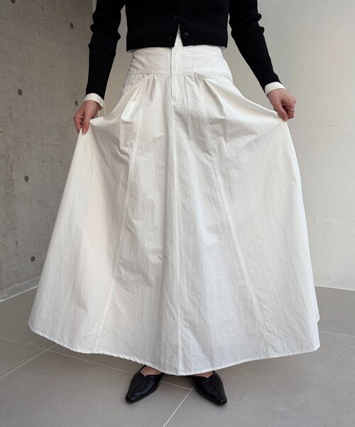CAPRICIEUX LE'MAGE（カプリシューレマージュ）の「【低身長サイズあり】切替コットンフレアスカート（スカート・レディース・ブラック/ホワイト・PS/38/36）」の19枚目の写真