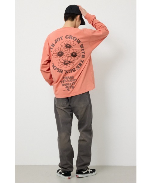 RODEO CROWNS WIDE BOWL（ロデオクラウンズワイドボウル）の「サークルフラワー長袖Tシャツ（Tシャツ/カットソー・メンズ・スモークピンク/ブラック/ホワイト・LARGE/MEDIUM）」の13枚目の写真