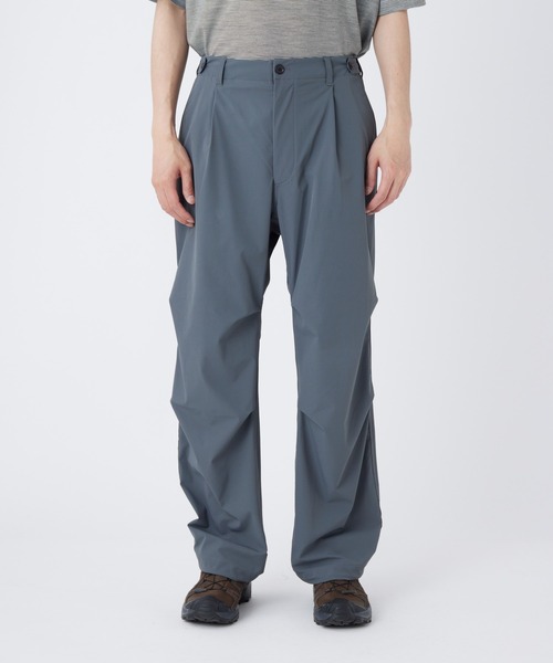 Snow Peak(スノーピーク)の「Snow Peak / Water-Repellent Stretch Trousers 撥水 ストレッチパンツ(スラックス・メンズ・チャコール/ブラック/グレイッシュベージュ・S/M/L/XL)」の1枚目の写真