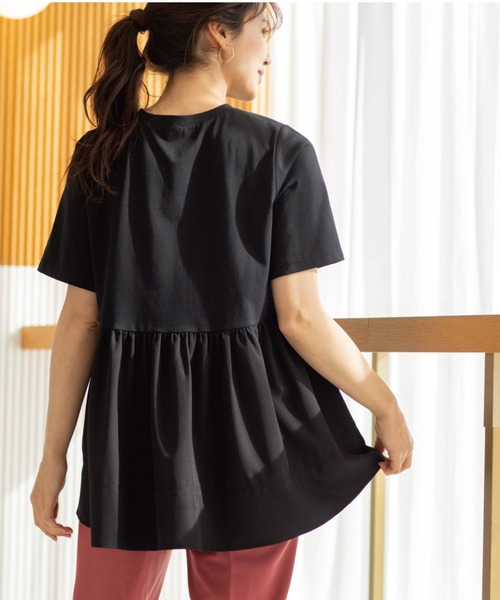 SHOO・LA・RUE(シューラルー)の「バックギャザーペプラムTシャツ(Tシャツ/カットソー・レディース・ベージュ系4/ブラック/ホワイト系5・00)」の13枚目の写真