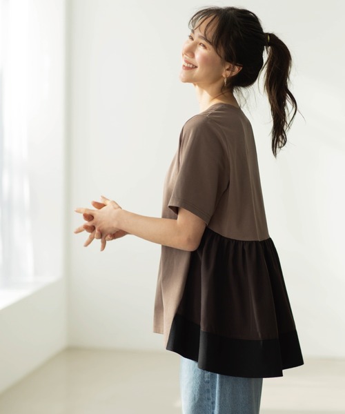 SHOO・LA・RUE(シューラルー)の「バックギャザーペプラムTシャツ(Tシャツ/カットソー・レディース・ベージュ系4/ブラック/ホワイト系5・00)」の17枚目の写真