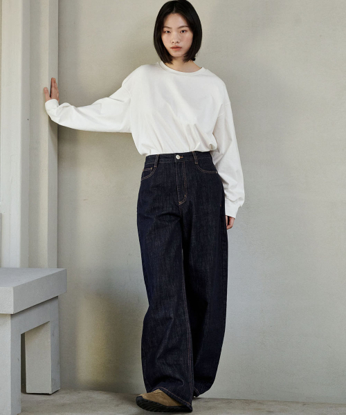 MALOUPE（マロップ）の「9156 カーブドバレルデニムパンツ (ダークインディゴ)（デニムパンツ・レディース・その他・26/28/30）」の3枚目の写真