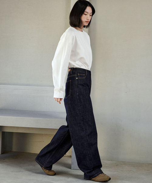 MALOUPE（マロップ）の「9156 カーブドバレルデニムパンツ (ダークインディゴ)（デニムパンツ・レディース・その他・26/28/30）」の4枚目の写真