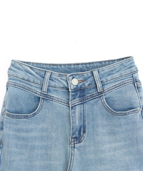 ANAP（アナップ）の「細見えウエストVフレアデニムパンツ（デニムパンツ・レディース・ベージュ/ブルー・S/M）」の16枚目の写真