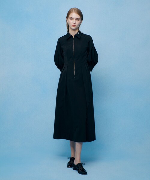 LOULOU WILLOUGHBY(ルルウィルビー)の「【LOULOU WILLOUGHBY】タックパフシャツワンピース(シャツワンピース・レディース・ブラック系その他/ブラック・1/2)」の4枚目の写真