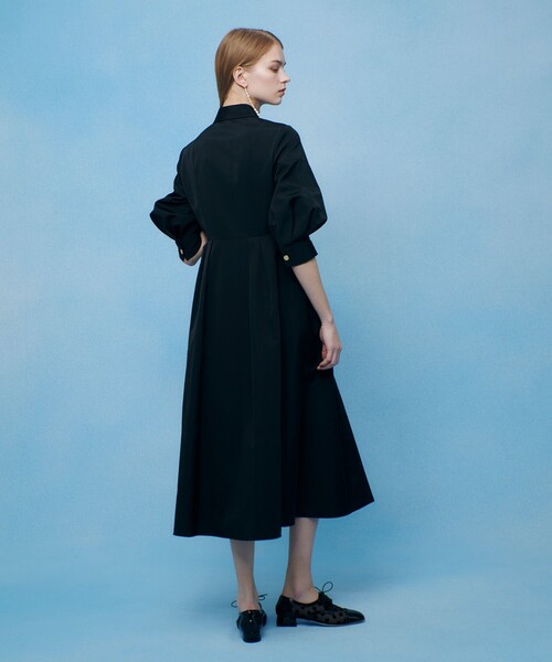 LOULOU WILLOUGHBY(ルルウィルビー)の「【LOULOU WILLOUGHBY】タックパフシャツワンピース(シャツワンピース・レディース・ブラック系その他/ブラック・1/2)」の6枚目の写真