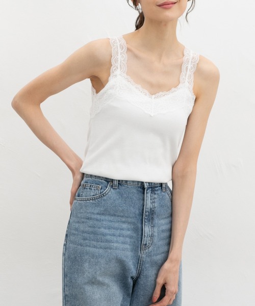 Honeys（ハニーズ）の「【吸水速乾・ＵＶカット】テレコレースキャミソール（キャミソール・レディース・スミクロ/オフホワイト/アイボリー/サックスブルー/ピンク系その他/ブラック/キャメル・L/LL/M/S）」の2枚目の写真