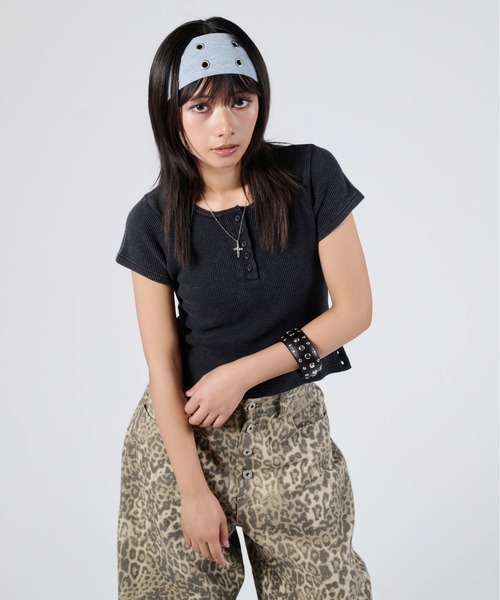 sedacle girl（セダクルガール）の「アソートサーマルヘンリーミニT（Tシャツ/カットソー・レディース・チャコールグレー/レオパード/カーキ/ネイビー・MEDIUM/SMALL）」の17枚目の写真