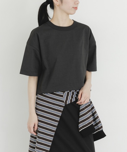 EKAL（エカル）の「DRY OUT SHORT LENGTH T-SHIRTS（Tシャツ/カットソー・レディース・ホワイト/ピンク/アイボリー/チャコールグレー・ONE）」の17枚目の写真