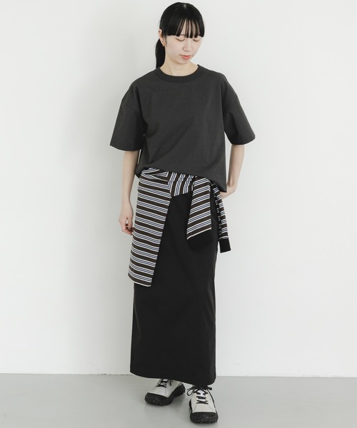 EKAL（エカル）の「DRY OUT SHORT LENGTH T-SHIRTS（Tシャツ/カットソー・レディース・ホワイト/ピンク/アイボリー/チャコールグレー・ONE）」の20枚目の写真