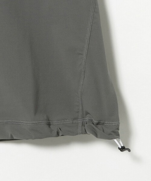 BEAMS GOLF(ビームスゴルフ)の「【別注】Marmot / ハイテンションラッシュガード バックロゴ モックネックシャツ(スウェット・メンズ・ブラック/グレー・SMALL/MEDIUM/LARGE/X-LARGE)」の9枚目の写真