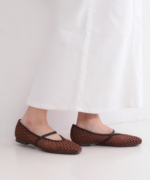 OPAQUE.CLIP(オペークドットクリップ)の「チュールメッシュメリージェーン(パンプス・レディース・ブラック/ベージュ系7/ダークブラウン・02/03)」の10枚目の写真