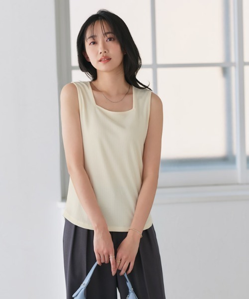 Pierrot（ピエロ）の「【TVスタイリスト りささんコラボアイテム】スクエアネック多機能リブタンクトップ（タンクトップ・レディース・杢グレー/モカ/キナリ・S/L/M）」の7枚目の写真