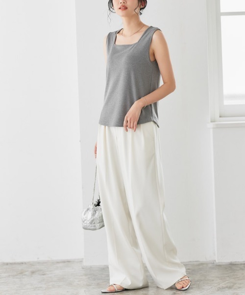 Pierrot（ピエロ）の「【TVスタイリスト りささんコラボアイテム】スクエアネック多機能リブタンクトップ（タンクトップ・レディース・杢グレー/モカ/キナリ・S/L/M）」の12枚目の写真