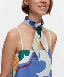 Pesofati Kukasta Kukkaan / Scarf
