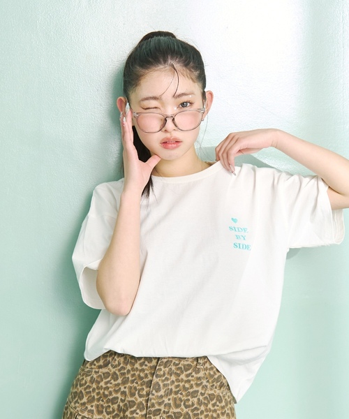 LOVETOXIC(ラブトキシック)の「【秒かわトップス】【GOODPRICE】【LTXC/綿100%】発泡バックハートロゴ半袖T(Tシャツ/カットソー・キッズ・イエロー/ネイビー/サックスブルー/オフホワイト・130cm/L:160cm/M:150cm/S:140cm)」の6枚目の写真