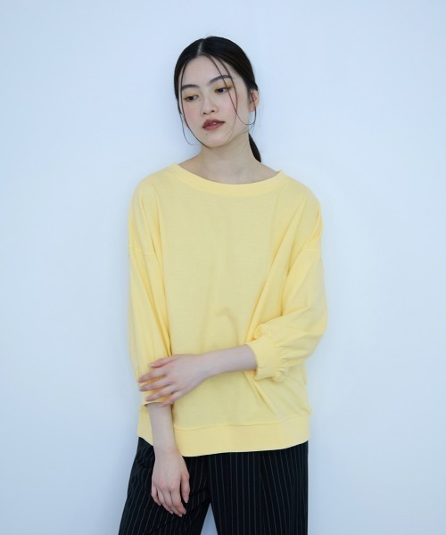 VICKY(ビッキー)の「【着回し抜群】マルチネックスウェット(Tシャツ/カットソー・レディース・ブルー/オフホワイト/イエロー/ネイビー/チャコールグレー・M)」の5枚目の写真