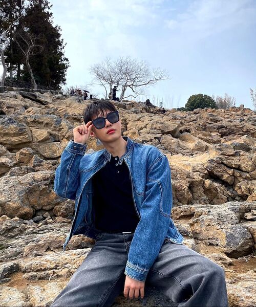 JUAN HOMME（ジュアンオム）の「ヘンリーネックロングスリーブTシャツ（ブラック）（Tシャツ/カットソー・メンズ・ブラック・SMALL/MEDIUM/LARGE）」の11枚目の写真