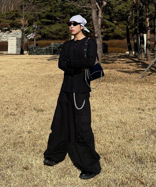 JUAN HOMME（ジュアンオム）の「ヘンリーネックロングスリーブTシャツ（ブラック）（Tシャツ/カットソー・メンズ・ブラック・SMALL/MEDIUM/LARGE）」の18枚目の写真