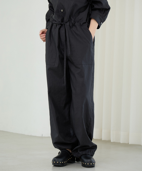 IENA LA BOUCLE（イエナラブークル）の「IENA LA BOUCLE オーガニックコットンタイプライターオールインワン（つなぎ/オールインワン・レディース・バーガンディー/ブラック・38/36）」の15枚目の写真