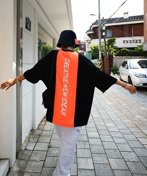 Dalfwin(ダールフィン)の「韓国ファッション CREATIVEドッキング配色コットン×ナイロン半袖Tシャツ(Tシャツ/カットソー・レディース・ホワイト/ブラック/グレー・FREE)」の15枚目の写真