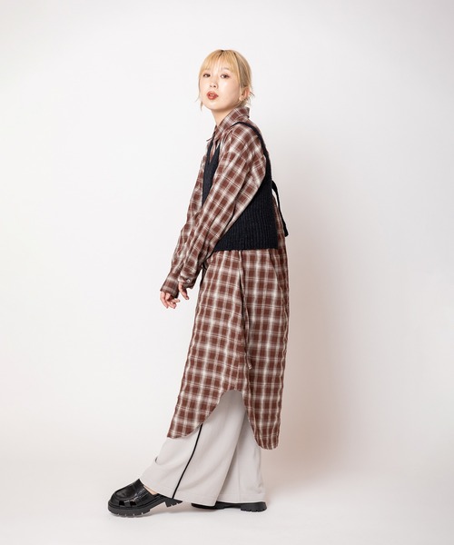 OSMOSIS(オズモーシス)の「配色ラインニットパンツ(その他パンツ・レディース・チャコール/ライトグレー/ブラック・ONE SIZE)」の22枚目の写真