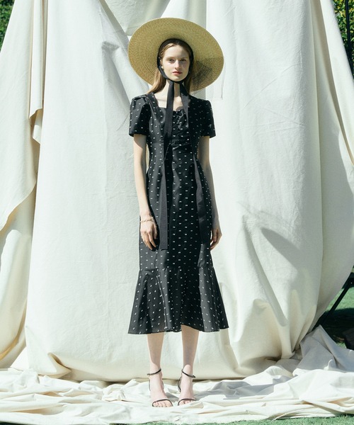 EIMY ISTOIRE(エイミーイストワール)の「CAMILLE DOT JACQUARD DRESS(ワンピース・レディース・ホワイト/ブラック・36/38)」の3枚目の写真