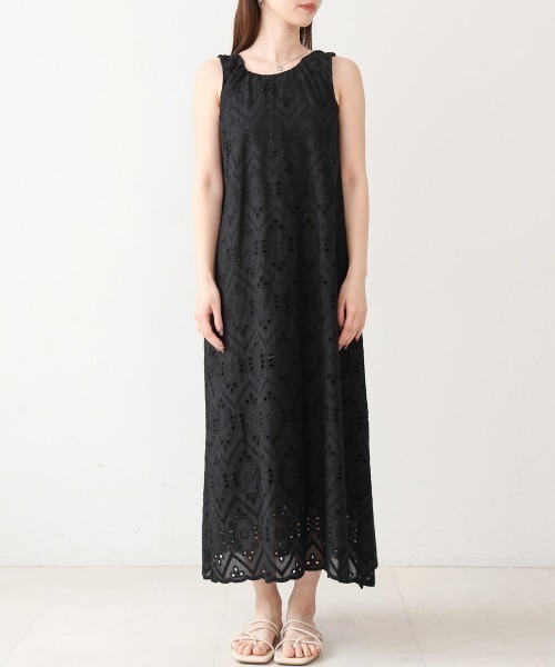 Bab(バブ)の「【S・Mサイズ展開】コットン刺繍ワンピース(ワンピース・レディース・ブラック/モカ/アイボリー・MEDIUM)」の5枚目の写真