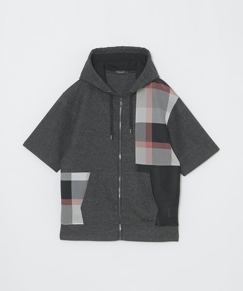 BLACK LABEL CRESTBRIDGE(ブラックレーベル・クレストブリッジ)の「【予約販売】カラミチェックパッチワークフーディー(パーカー・メンズ・ライトグレー/チャコールグレー/ネイビー・LL/L/M/S)」の2枚目の写真