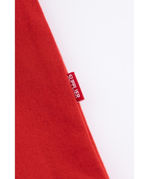 SUPPLIER(サプライヤー)の「Tシャツ|Cross Tee Red & Black (Slim Silhouette)|SUPPLIER(Tシャツ/カットソー・メンズ・レッド・MEDIUM/SMALL/X-LARGE/LARGE)」の7枚目の写真