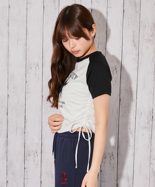 GORGE(ゴージ)の「《ダメージスター×ロゴ》ドロストカットソー/Y2K/春夏/全3色(Tシャツ/カットソー・レディース・レッド/ブラック/グレー・F)」の14枚目の写真
