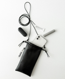 OURTHINGS（アワーシングス）の「フォンポケットツール（チャーム）」