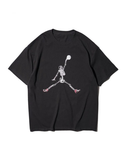 THRIFTY LOOK(スリフティールック)の「THRIFTY LOOK スリフティールック/JUMP SKULL CREW SS TEE(Tシャツ/カットソー・メンズ・ホワイト/ブラック/グレー・MEDIUM/LARGE/X-LARGE)」の1枚目の写真