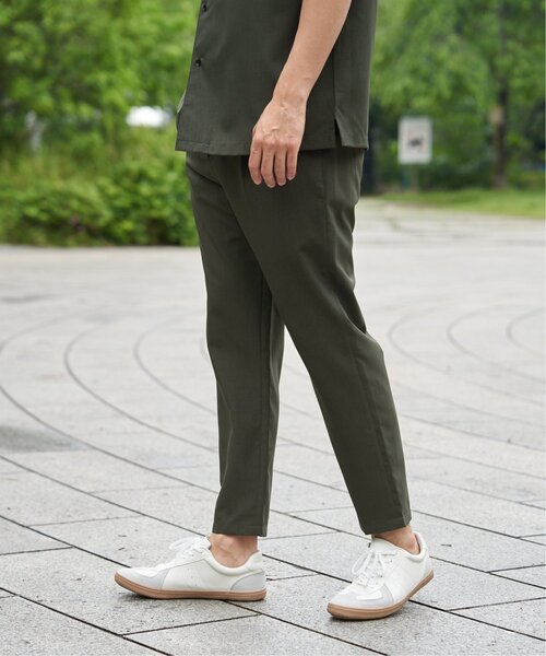 ikka(イッカ)の「【MonoMax × 小泉孝太郎】Reflax(R)冷感UVイージーアンクルパンツ「小泉孝太郎さん着用モデル」(その他パンツ・メンズ・ブラウン系その他/チャコール/ネイビー/グリーン・S/M/L/XL)」の22枚目の写真