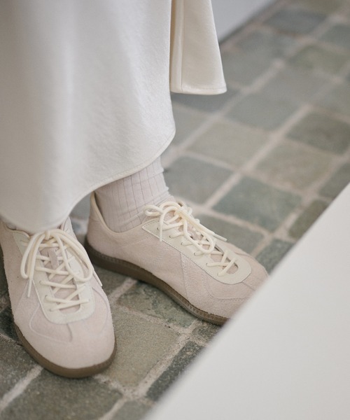 LAULEN(ローレン)の「german trainer sneakers / ジャーマントレーナー スニーカー(スニーカー・レディース・ブラウン/アイボリー/キャメル/グレー・23cm/24cm/25cm)」の12枚目の写真