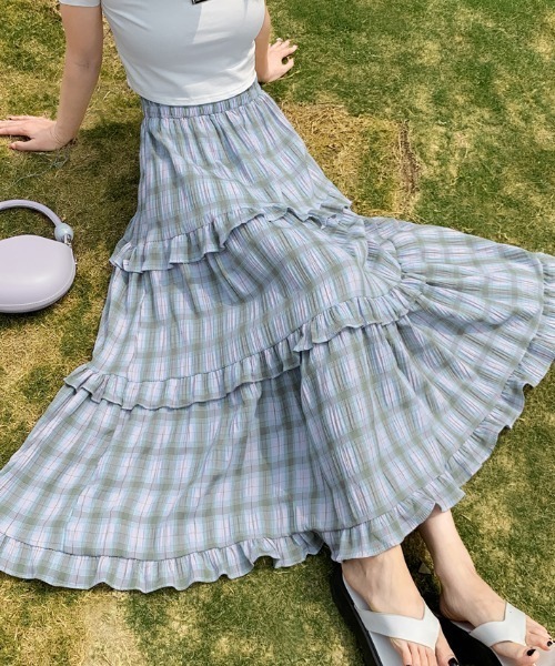 AMAJI(アマジ)の「チェック柄 Aライン ミモレ丈 スカート(スカート・レディース・ブルー・FREE)」の2枚目の写真