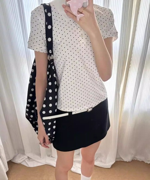 AVYL(アヴィル)の「ドット柄パフスリーブコンパクトポロシャツ/ポロ衿半袖Tシャツ(Tシャツ/カットソー・レディース・ホワイト・M)」の6枚目の写真