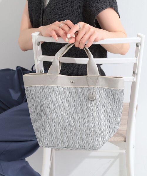 SHOO・LA・RUE（シューラルー）の「雑材シートランチトートバッグ