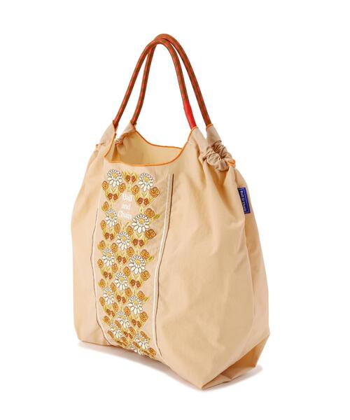 Ball&Chain（ボールアンドチェーン）の「Ball&Chain(ボールアンドチェーン) FLOWER LINE/Mサイズ（トートバッグ・レディース・ベージュ/チャコールグレー/ブラック・F）」の4枚目の写真
