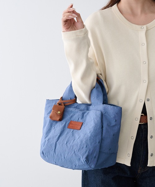 toleur(トーラ)の「【toleur】ミニドット刺繍トート 13039(トートバッグ・レディース・グレイッシュブルー/グレイッシュベージュ/カーキ/ブラック・FREE)」の18枚目の写真