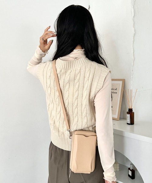 wears(ウェアーズ)の「お財布機能付き 縦型ウォレットショルダーバッグ スマホケース スマホショルダー(ショルダーバッグ・レディース・ブラウン/グレー/ベージュ/ブラック/ピンク/ブルー・FREE)」の18枚目の写真
