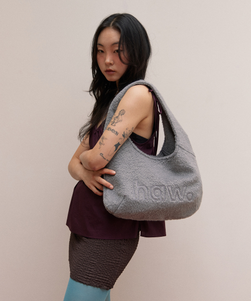 HAVEAWHALE(ハブアホエール)の「mini wool pebble bag (GR)(トートバッグ・レディース・その他・FREE)」の2枚目の写真
