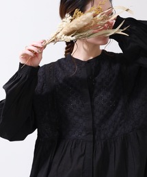 刺繍切替ブラウス
