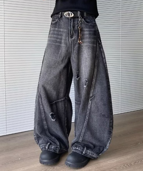 B.R.U（ブル）の「ダメージカーブデニムパンツ（デニムパンツ・メンズ・ブラック・MEDIUM/LARGE）」の2枚目の写真