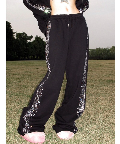 L.H.P(エルエイチピー)の「CFIERCE/フィアス/CRYING UNICORN SWEATPANTS(スウェットパンツ・レディース・ホワイト/ブラック・S/M)」の1枚目の写真