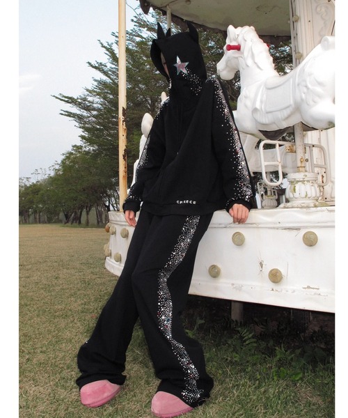L.H.P(エルエイチピー)の「CFIERCE/フィアス/CRYING UNICORN SWEATPANTS(スウェットパンツ・レディース・ホワイト/ブラック・S/M)」の8枚目の写真