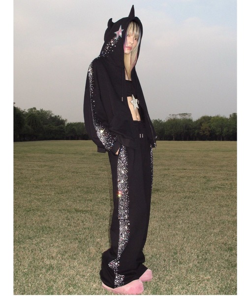 L.H.P(エルエイチピー)の「CFIERCE/フィアス/CRYING UNICORN SWEATPANTS(スウェットパンツ・レディース・ホワイト/ブラック・S/M)」の7枚目の写真