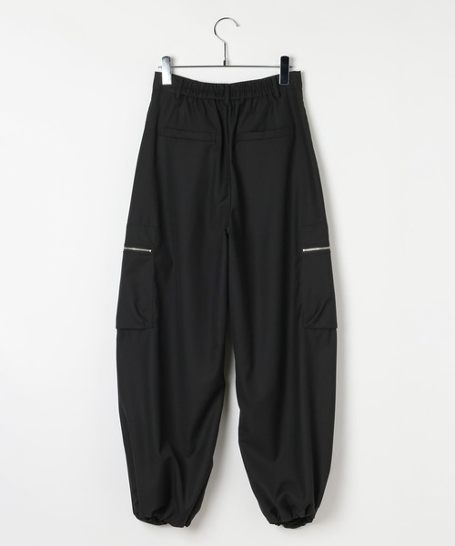 PAGEBOY(ページボーイ)の「ZIPタックカーゴパンツ【裾ドローコード付き】(カーゴパンツ・レディース・パープル/ブラック/チャコールグレー・FREE)」の13枚目の写真